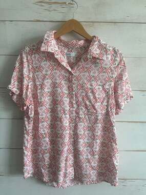 croft & barrow Pink and Green Patterned Short Sleeve Button Down Shirt